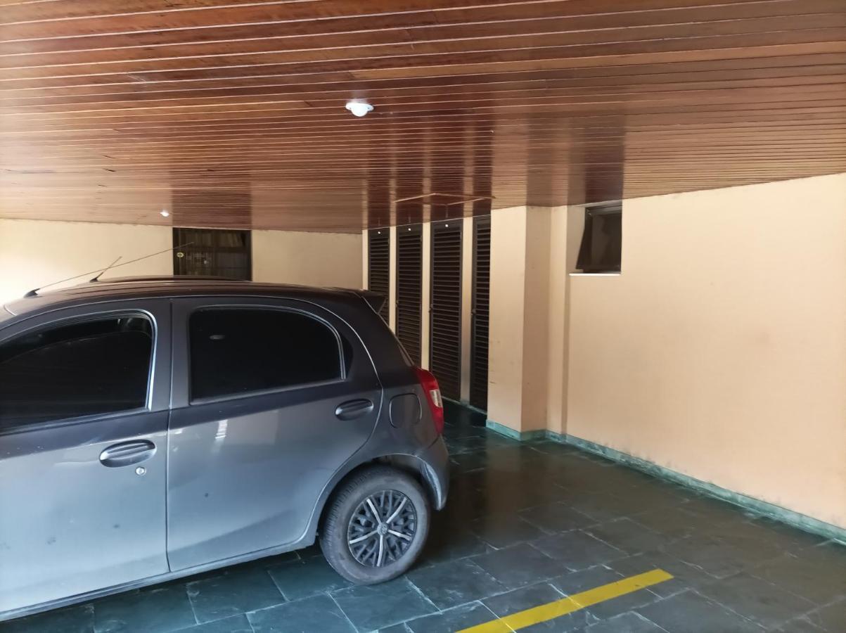 Grande Em Apartamento *
